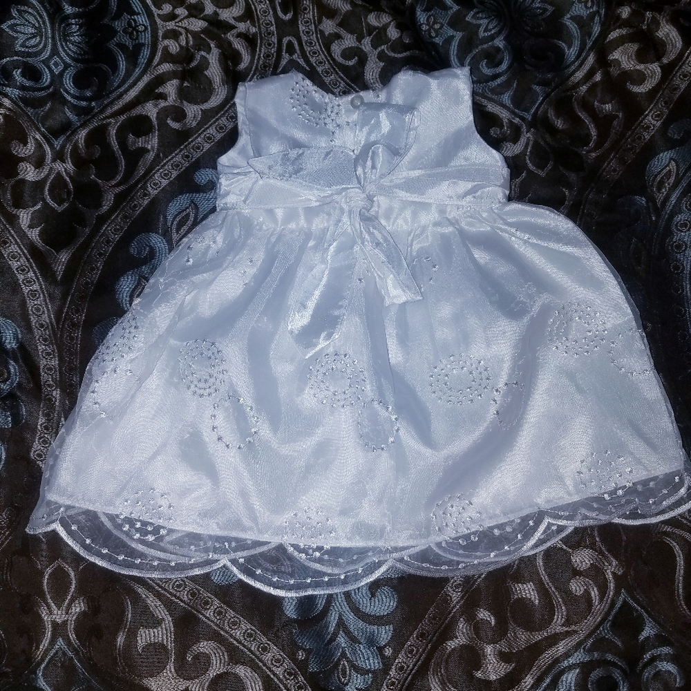 👼🌼Baby girl white dress